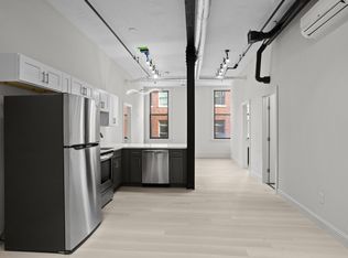 105 William St #206, New Bedford, MA 02740