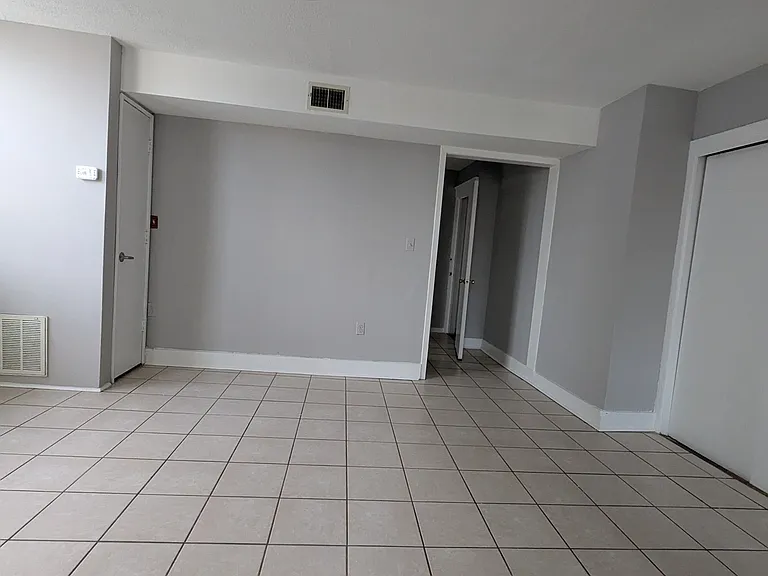 1116 Magnolia Ave #3 — Photo 9