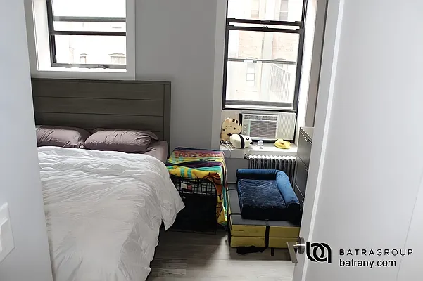 Rented by Batra Group Inc | media 21