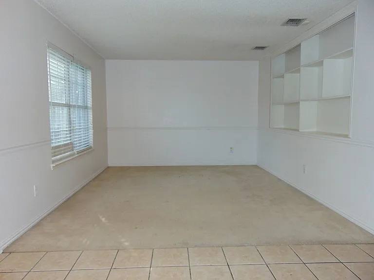 7009 Oconnor St — Photo 2