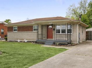 9702 Saturn Dr, Louisville, KY 40229