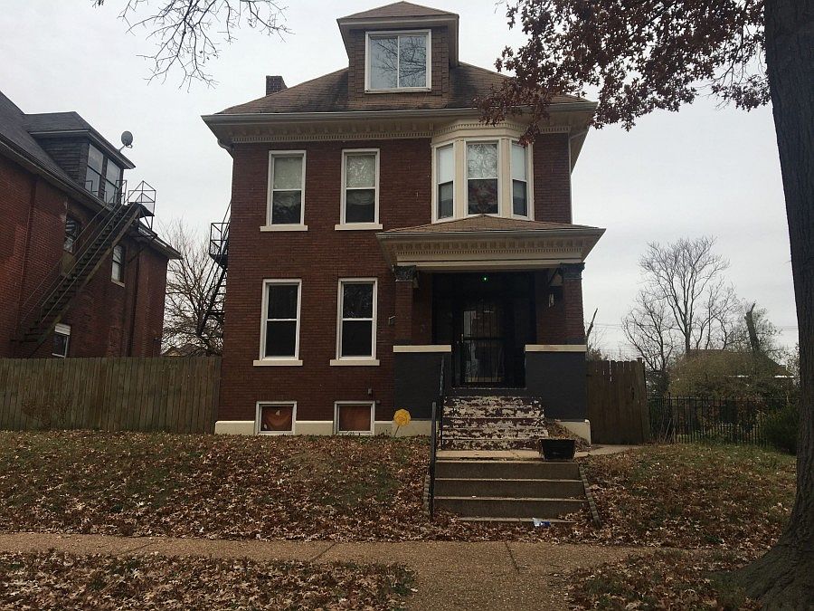1st image of 5212 Vernon Ave