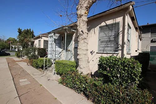 2045 Huntington Dr #1/2 Photo 1 2045 Huntington Dr #1/2 Photo 1