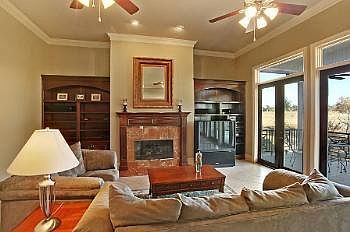 4th image of 145 Saint Charles Ct