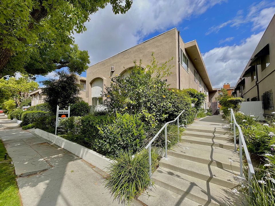 1st image of 10809 Camarillo St APT 1