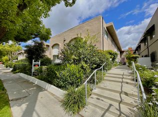 10809 Camarillo St APT 1, North Hollywood, CA 91602