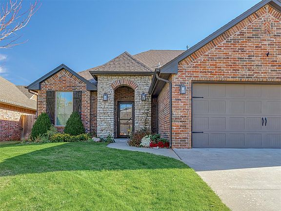 3rd image of 13908 Pennyworth Dr