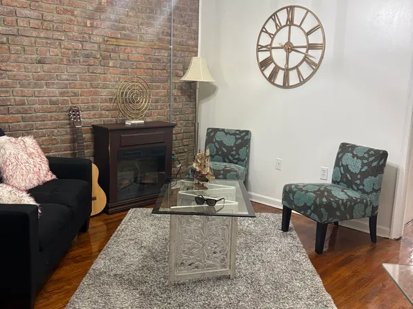 77 Crescent Avenue image 3 of 18