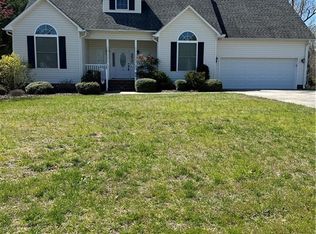 14 Roselynn Ln, Thomasville, NC 27360