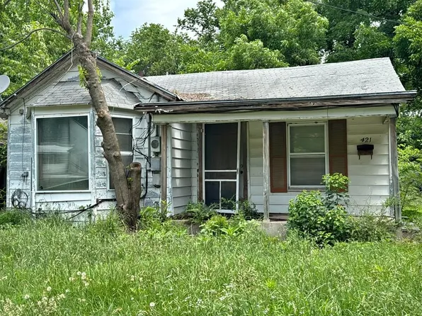 421 Ross St E, Sulphur Springs, TX 75482
