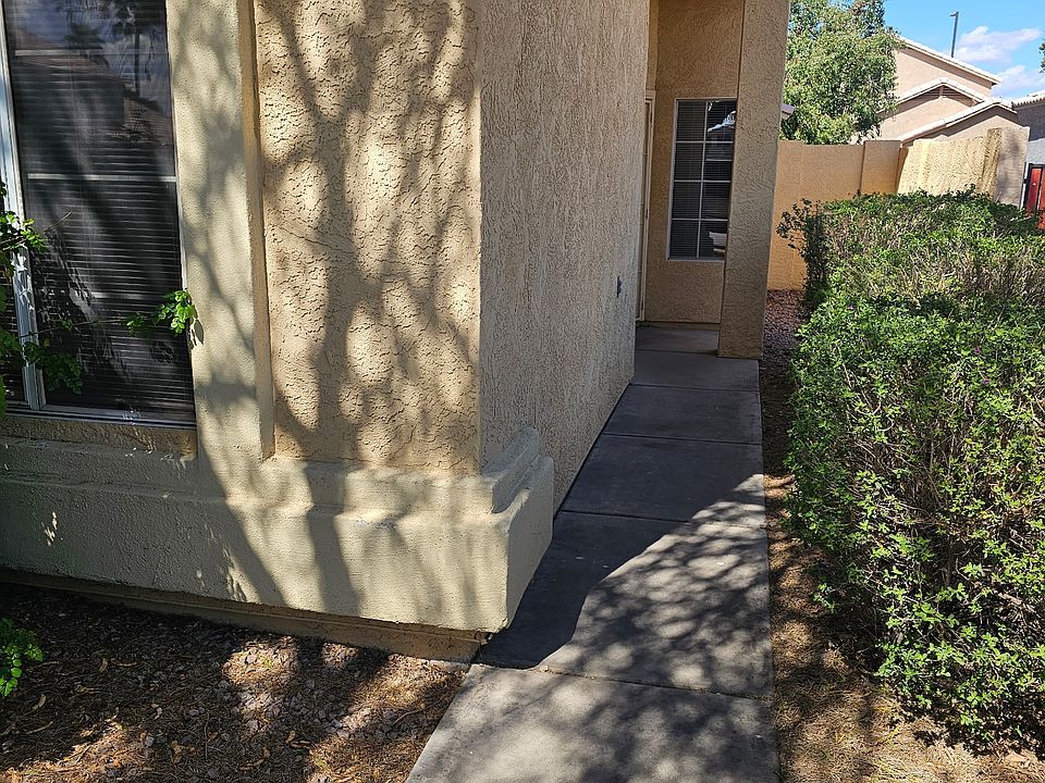 1st image of 7426 E Medina Ave