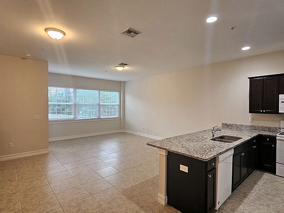 4th image of 7135 Greenwood Park Cir APT 104