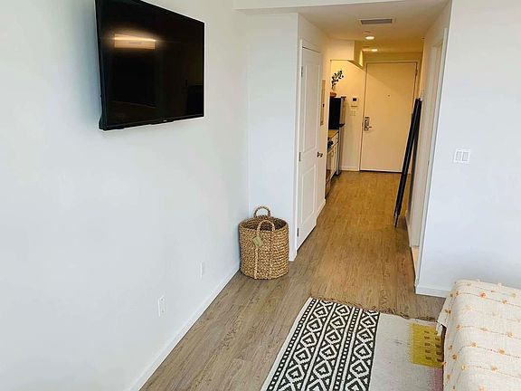 4th image of 138 Bowery APT 8E