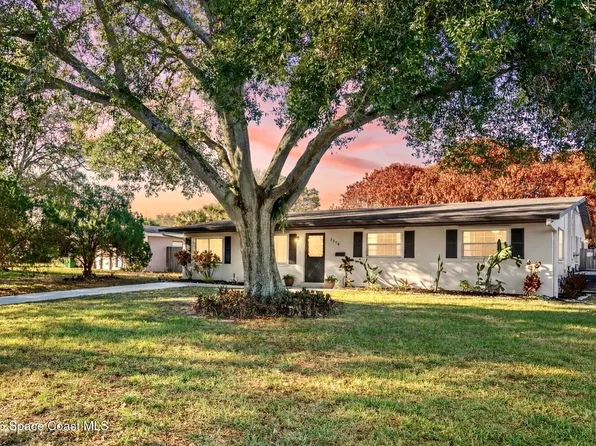 2370 Canterbury Ln, Melbourne, FL 32935