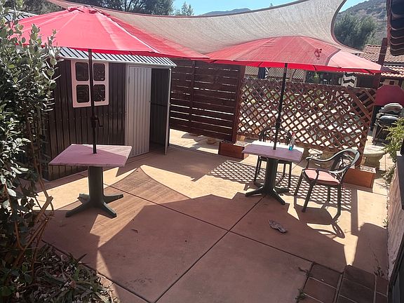4th image of 1863 Harbison Canyon Rd