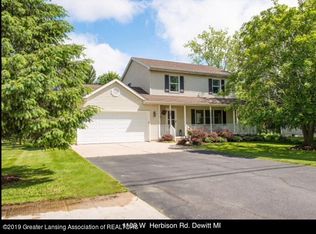 1108 W Herbison Dr, Dewitt, MI 48820
