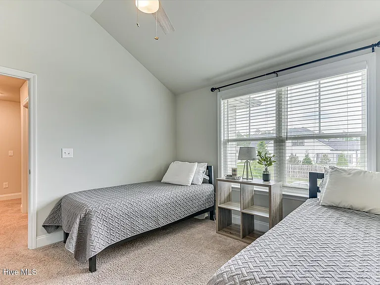 5055 Huntley Trl — Photo 31