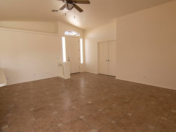 2nd image of 3210 Palmtree Dr