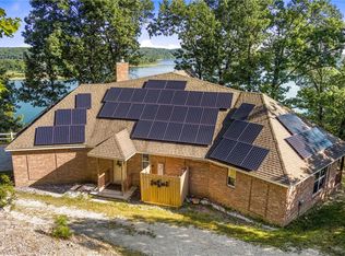 15100 Railroad Cut Rd, Rogers, AR 72756