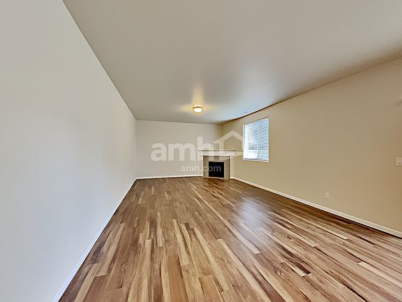 4th image of 13802 65th Ave E