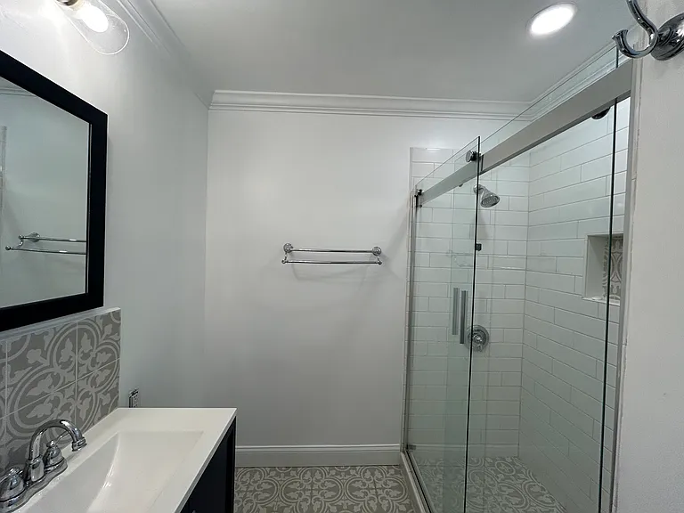 993 Washington St SW — Photo 14