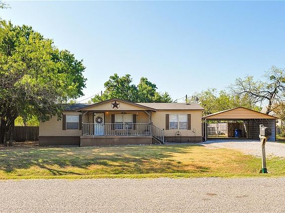 2nd image of 2536 Cypress Ln