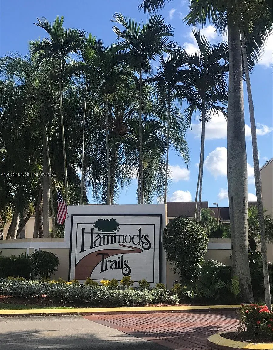 Hammocks Trails Condo — Photo 2