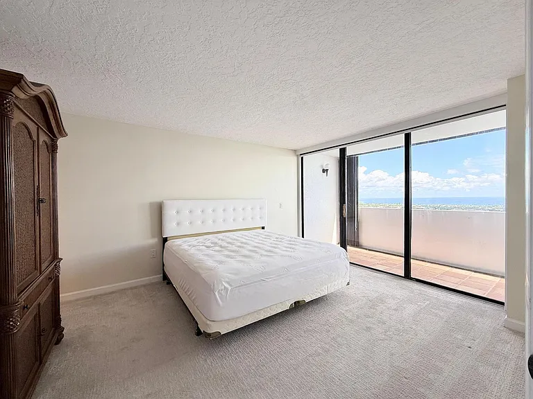 5600 N Flagler Dr #2209 — Photo 15