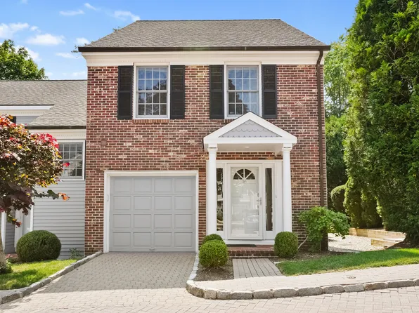 16 Ward Lane #16, Darien, CT 06820