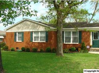 2801 Fairacres Rd SW, Huntsville, AL 35805