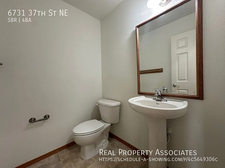 6731 37th St NE — Photo 12