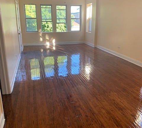 3rd image of 6922 S Maplewood Ave #2