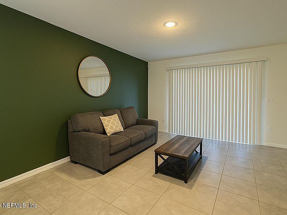 4th image of 8232 WATERCOURSE Way