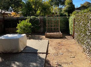 511 Thompson Ave APT C, Mountain View, CA 94043