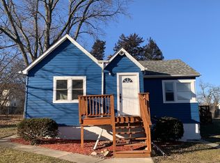 34758 N Oden Ave, Ingleside, IL 60041
