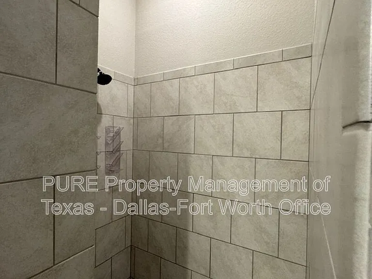 1612 Town Creek Cir — Photo 39
