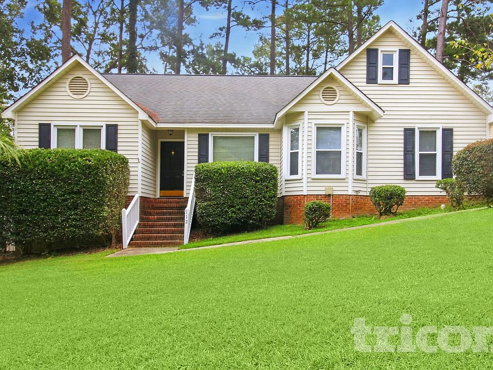 1st image of 112 Hedgefield Rd