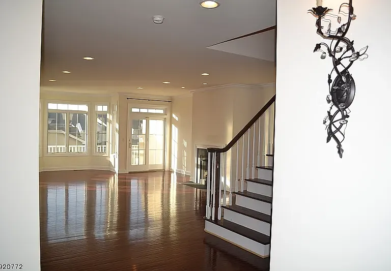 7 Sichel Ct — Photo 3