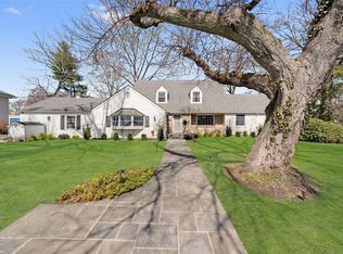 36 Wynmor Rd, Scarsdale, NY 10583