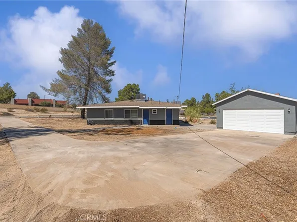 14877 Rodeo Dr, Victorville, CA 92395