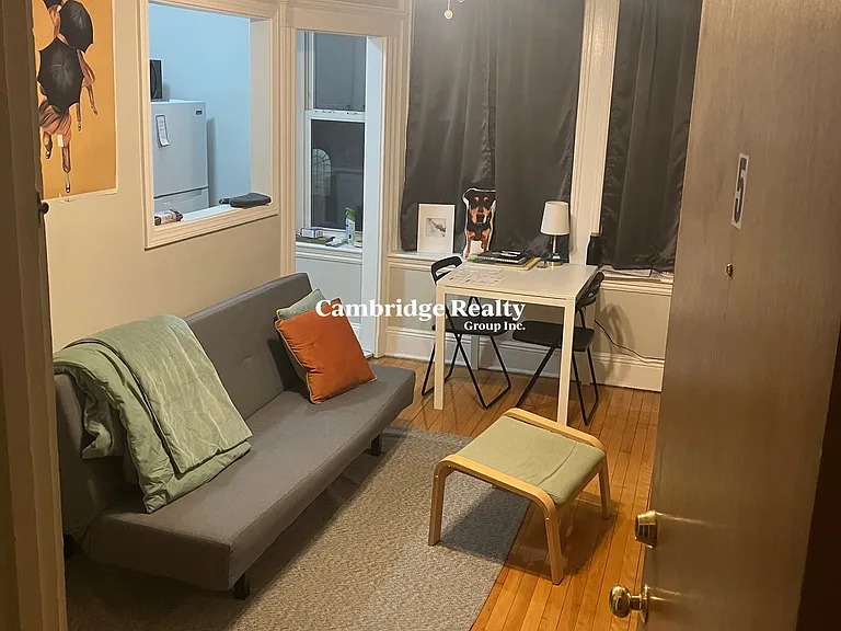 12 Farrington Ave #5T — Photo 3