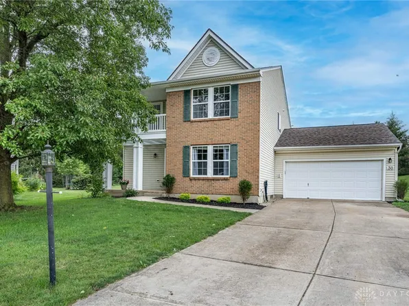 30 Salem Dr, Springboro, OH 45066