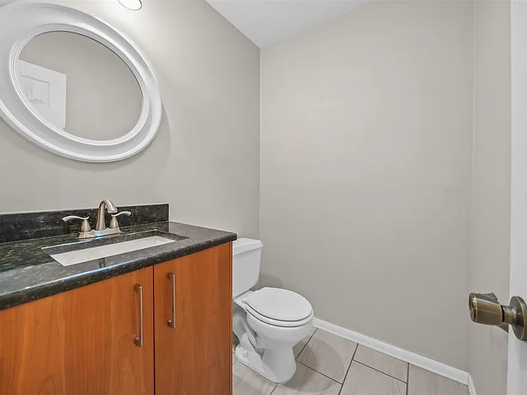 8025 SW 47th Ct — Photo 25