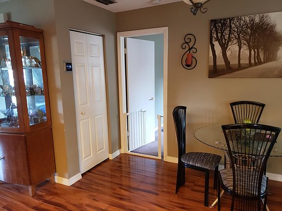 5th image of 425 Silver Hill Dr