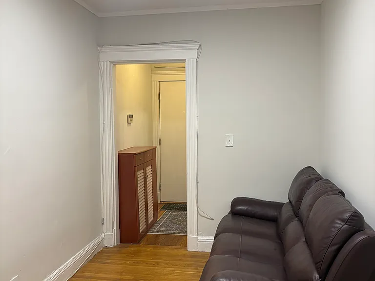 28 Quint Ave #19A — Photo 6