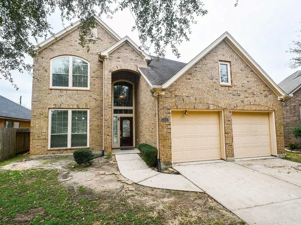 25643 Winford Estate Dr, Richmond, TX 77406