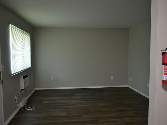 3rd image of 2717 Glendale Ave #3