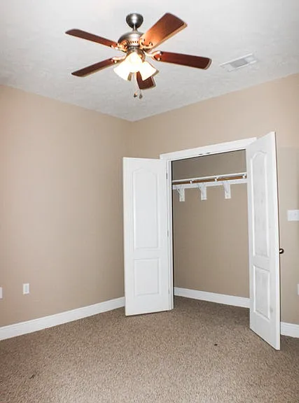 162 James Dr — Photo 17