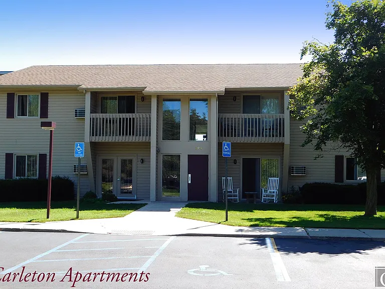 331 Kent St — Photo 2