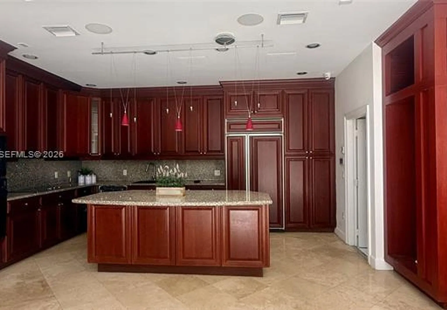 19424 39th Ave # 19424, Sunny Isles Beach, FL 33160 — Photo 1